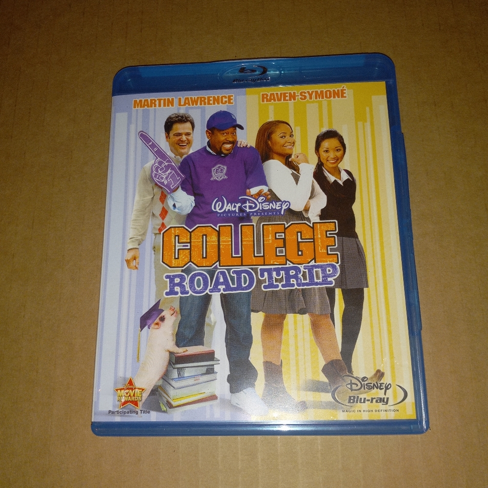 College Road Trip Movie Bluray not texted